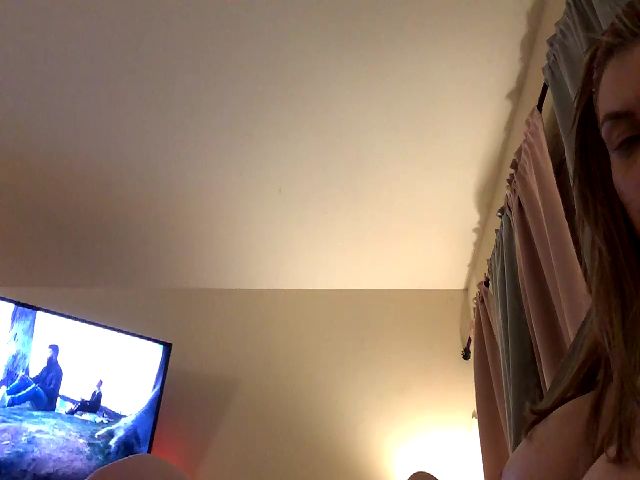 Live sex webcam photo for HarperReneeXO #272721056