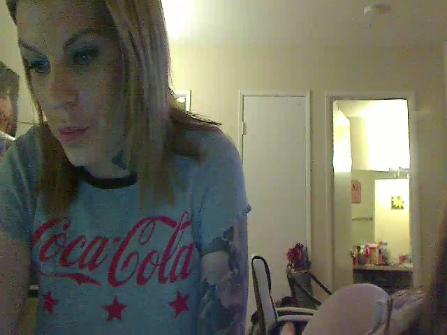 Live sex webcam photo for HarperReneeXO #272788326