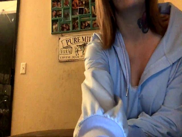 Live sex webcam photo for HarperReneeXO #272799620