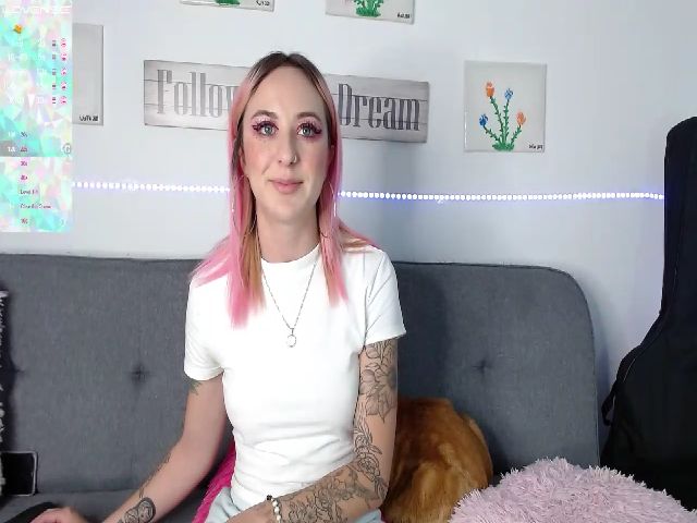 Live sex webcam photo for Hasley_ #272844579