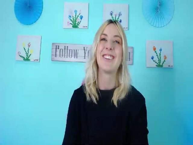 Live sex webcam photo for Hasley_ #273839794