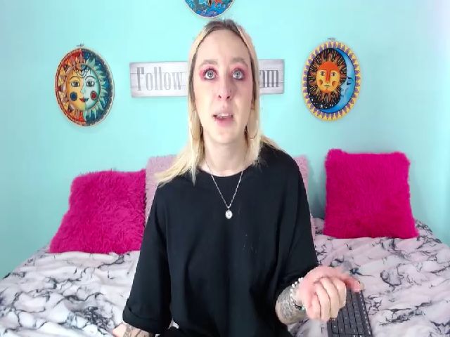 Live sex webcam photo for Hasley_ #274097569