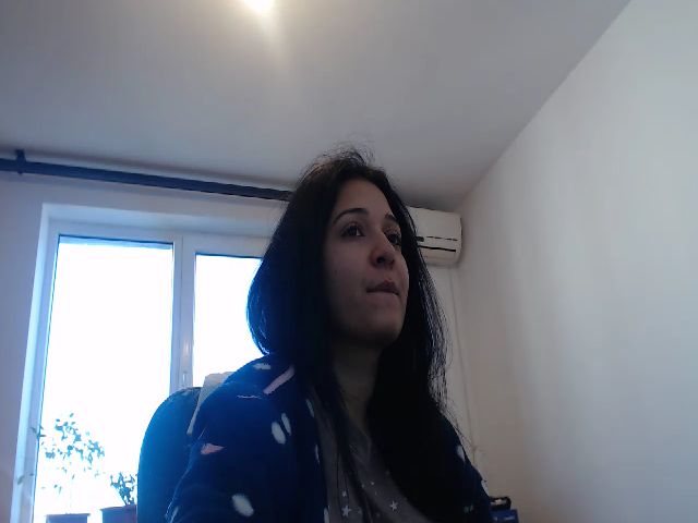 Live sex webcam photo for HateBrasxxx #272131350