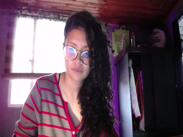 Live sex webcam photo for Hathorlove #287896488