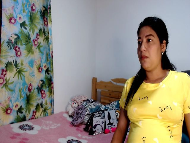 Live sex webcam photo for Hatria_Broom #271985381