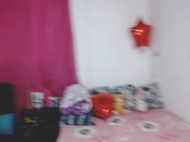 Live sex webcam photo for Hatria_Broom #273100552