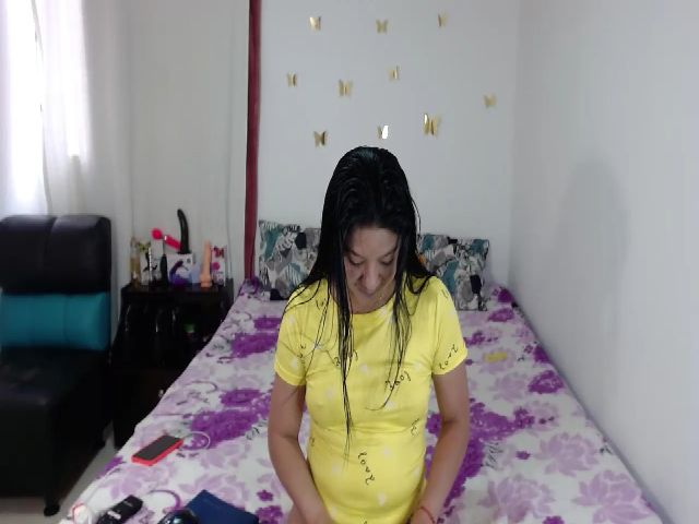 Live sex webcam photo for Hatria_Broom #273870257