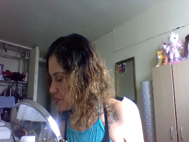 Live sex webcam photo for Havanaohlala #272664380