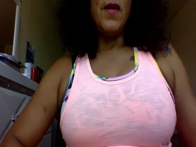 Live sex webcam photo for Havanaohlala #273839033