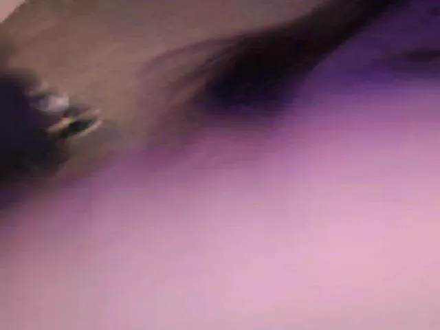 Live sex webcam photo for HawaiianPele #273763224