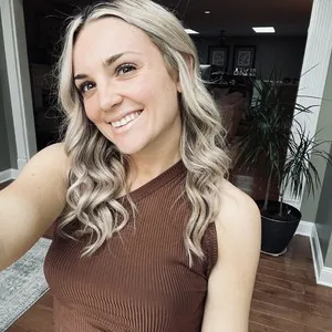 Live sex webcam photo for Hayleebaby #278263802