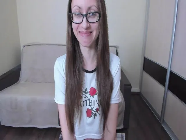 Live sex webcam photo for He_rouzz #272298568