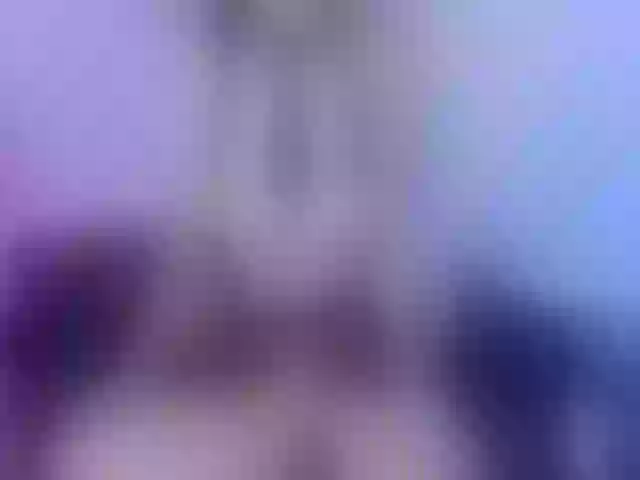 Live sex webcam photo for Heeykitty #273171351