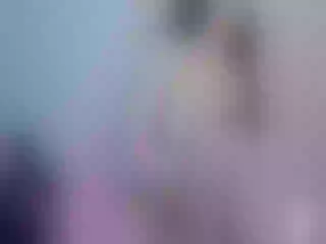 Live sex webcam photo for Heeykitty #273283199
