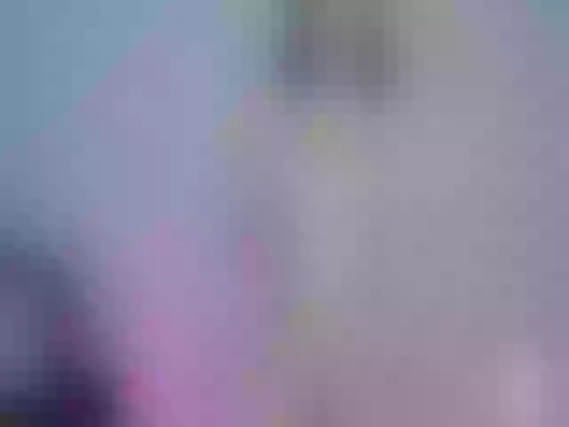 Live sex webcam photo for Heeykitty #273358624
