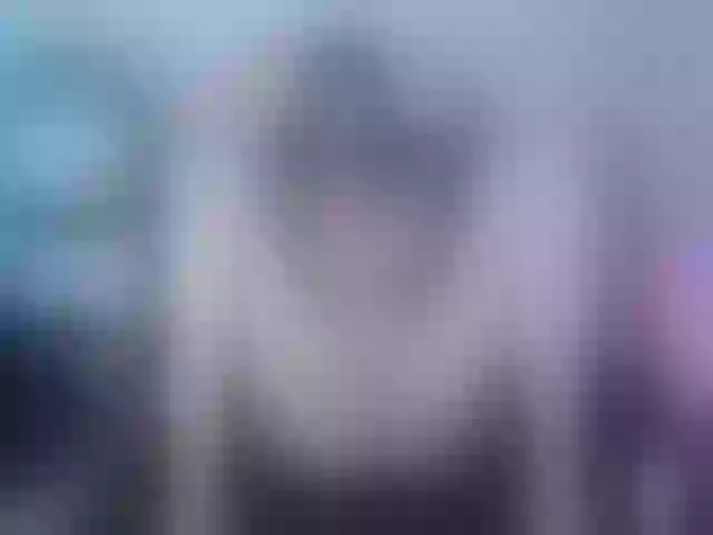 Live sex webcam photo for Heeykitty #273646328