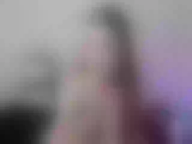 Live sex webcam photo for Heeykitty #273688243