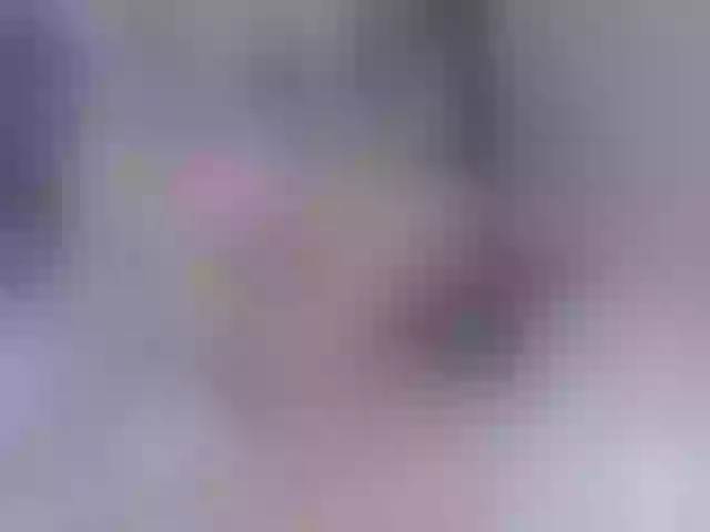 Live sex webcam photo for Heeykitty #273887437