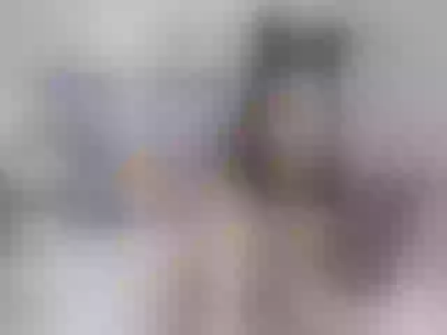 Live sex webcam photo for Heeykitty #274055500