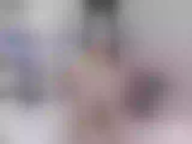 Live sex webcam photo for Heeykitty #274105198