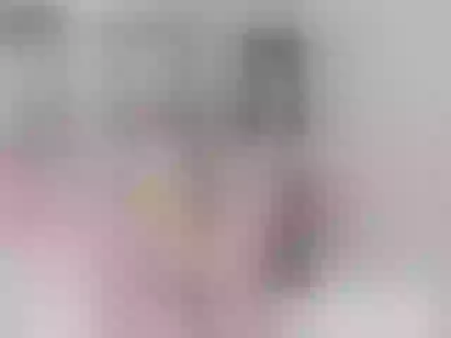 Live sex webcam photo for Heeykitty #274270096