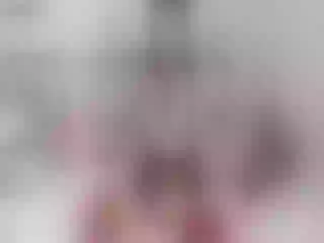 Live sex webcam photo for Heeykitty #274301496