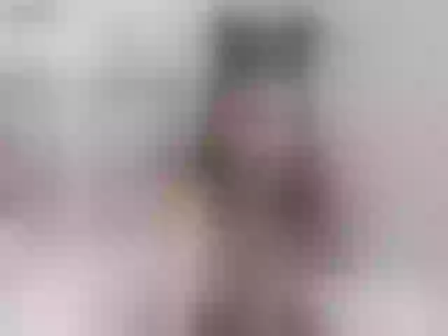 Live sex webcam photo for Heeykitty #274305811