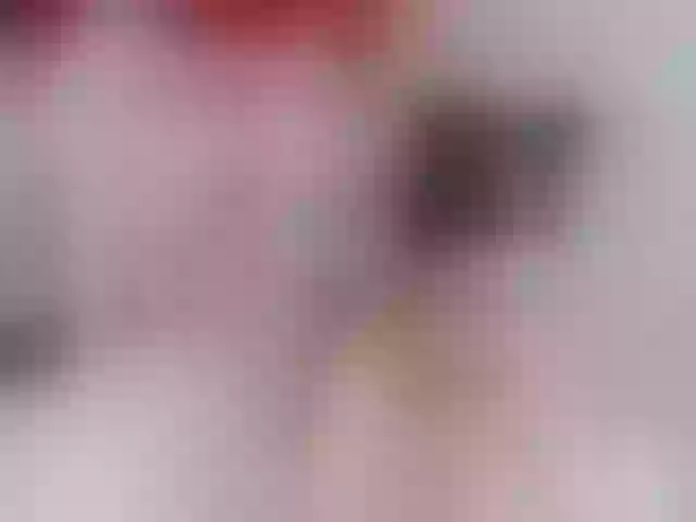 Live sex webcam photo for Heeykitty #274618472