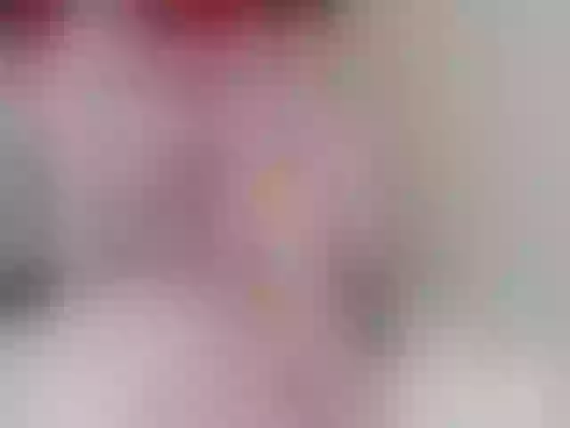 Live sex webcam photo for Heeykitty #274618515