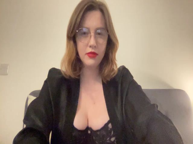 Live sex webcam photo for Heidi250xoxo #272879963