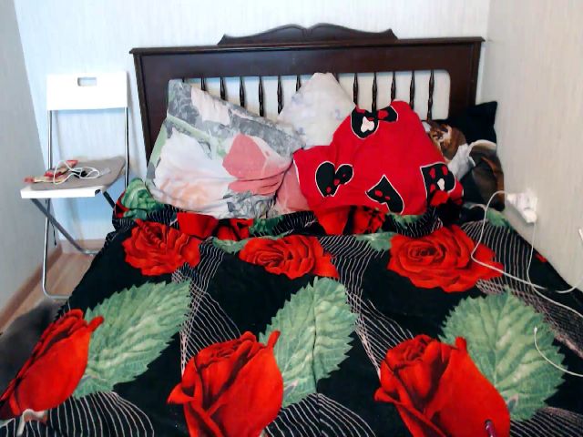 Live sex webcam photo for HelenAdams #272080830