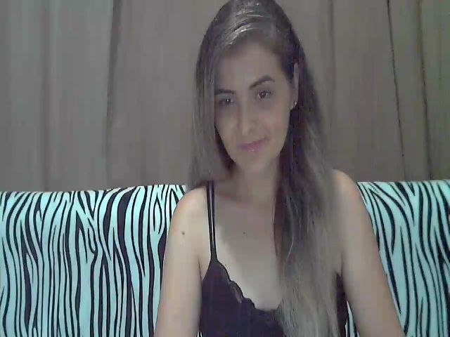 Live sex webcam photo for HelenSpice #274335172