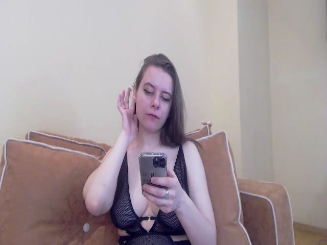 Live sex webcam photo for HelenaJey #273096593