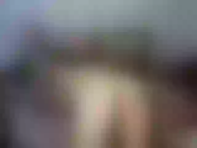 Live sex webcam photo for HelenaKis #271691572