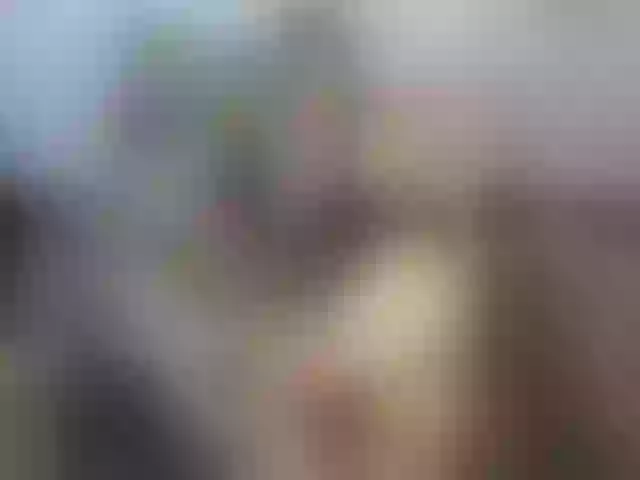 Live sex webcam photo for HelenaKis #271742864