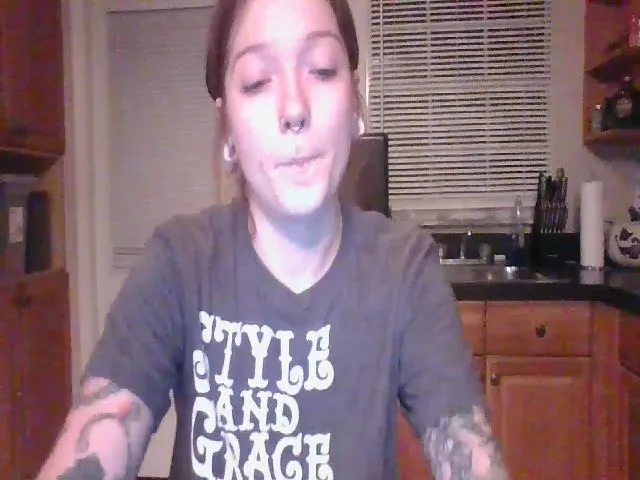 Live sex webcam photo for Hellsgates1 #274500543