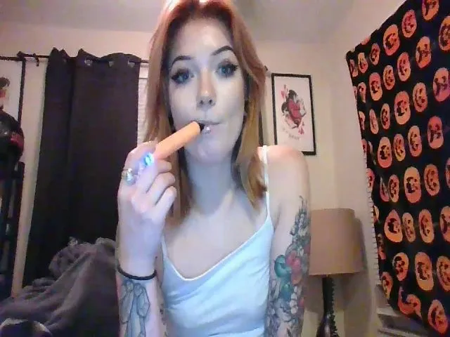 Live sex webcam photo for Hellsgates1 #274823736