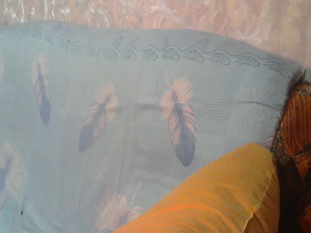 Live sex webcam photo for HellyRiddle #271954613