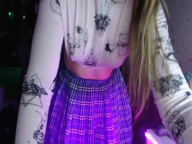 Live sex webcam photo for Hentaishing #272578587