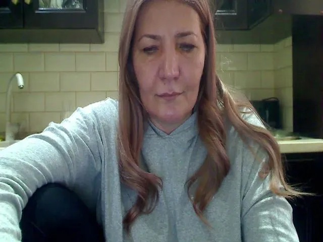 Live sex webcam photo for HeyHeyGrey #272110942