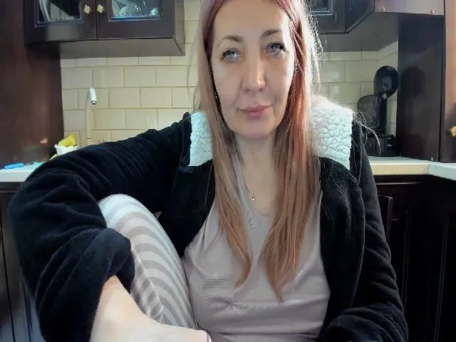 Live sex webcam photo for HeyHeyGrey #272826780