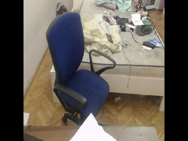 Live sex webcam photo for HiD0lly #274285299