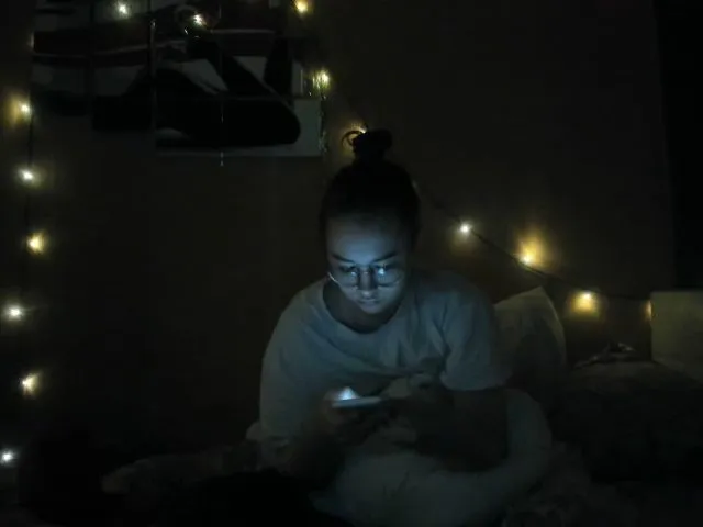Live sex webcam photo for Hi_yum #271897200