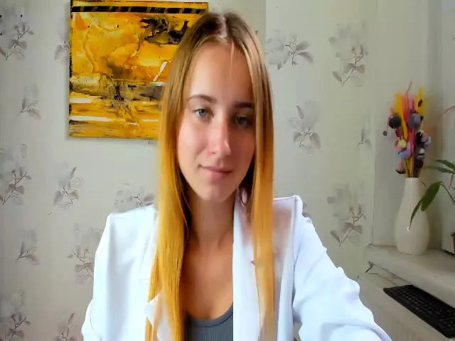 Live sex webcam photo for HillsFox #274637250