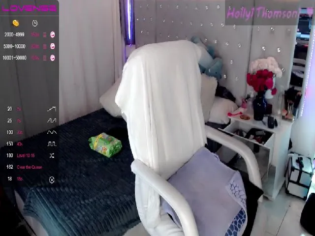 Live sex webcam photo for Holly1T #272290256