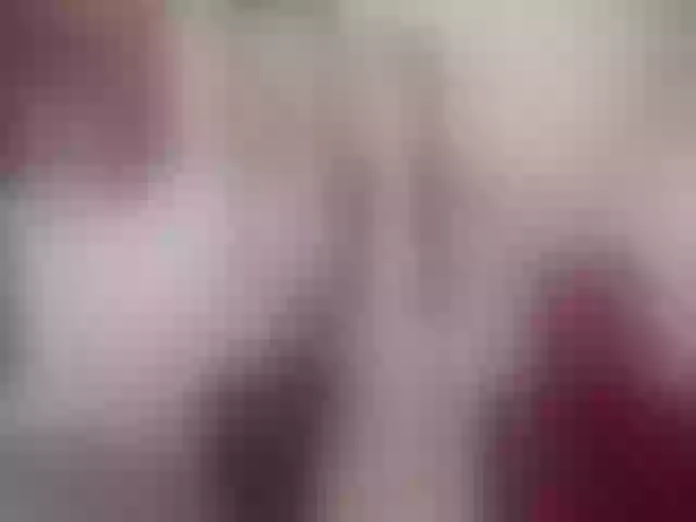 Live sex webcam photo for Holly_rosee #273124471
