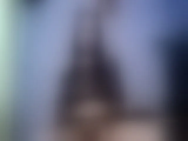 Live sex webcam photo for HolyCristal #272059845