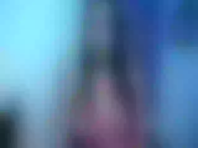 Live sex webcam photo for HolyCristal #272331832
