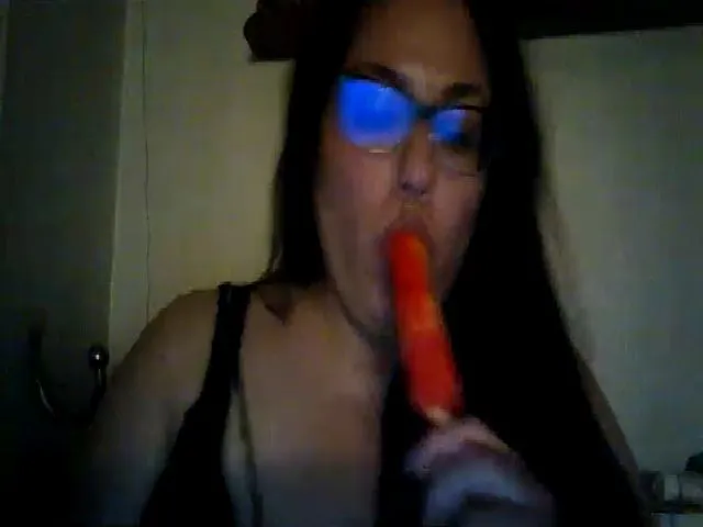 Live sex webcam photo for HoneyDabs #274205785