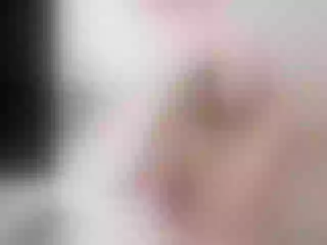 Live sex webcam photo for HoneyNina #272673065